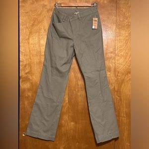 Duluth Trading workaday warrior chino trousers